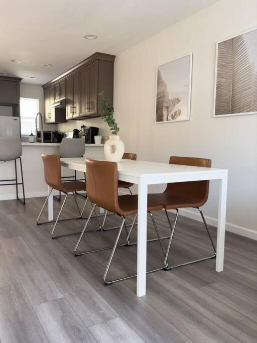 Modern Retreat 1 Mi. From Disney Anaheim Dış mekan fotoğraf